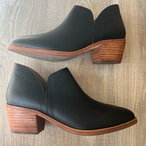 NEW Nisolo Mia everyday ankle boot black